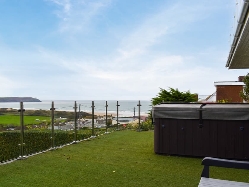 Terrace | Oceans Away - Seasons Apartments, Woolacombe