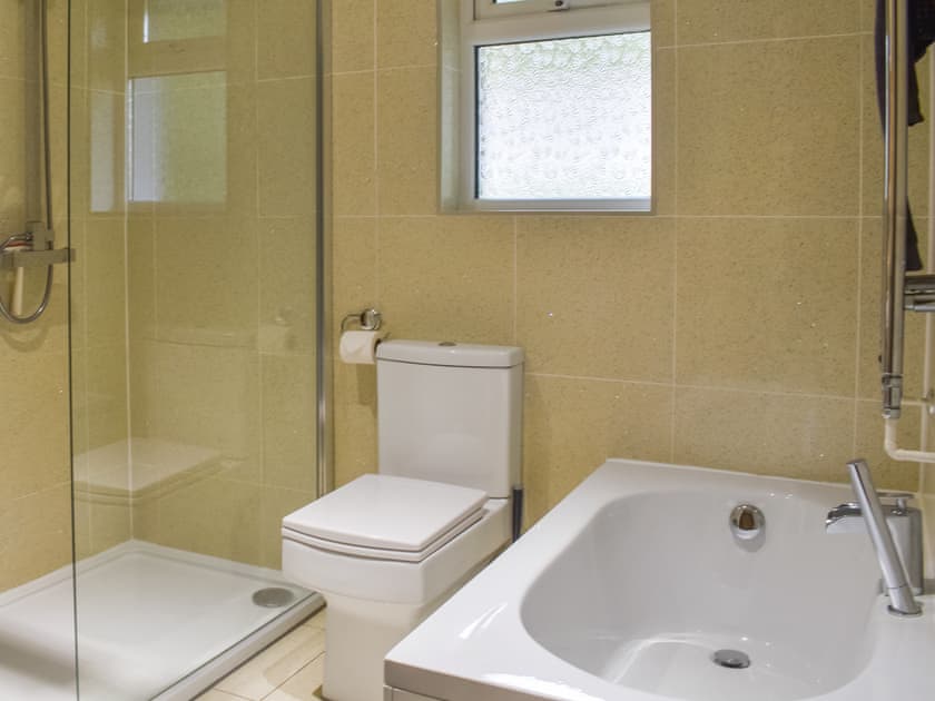 Bathroom | Sea The Sea - Seasons Apartments, Woolacombe
