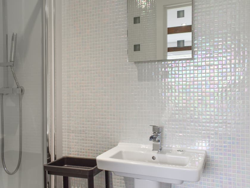 Bathroom | Sea The Sea - Seasons Apartments, Woolacombe