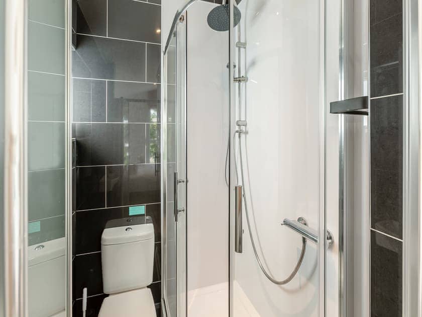Bathroom | Aquamarine, Carbis Bay, near St Ives