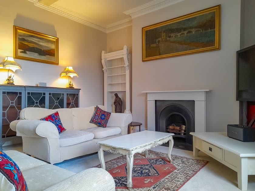 Living area | Tibberton Court - Tibberton Court Apartment - Tiberton Court, Tiberton