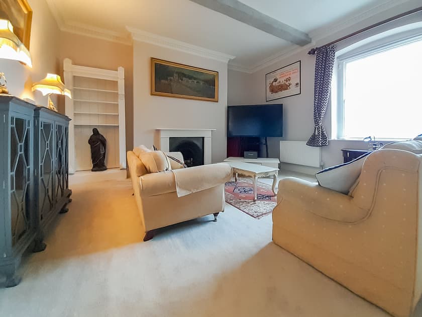 Living area | Tibberton Court - Tibberton Court Apartment - Tiberton Court, Tiberton