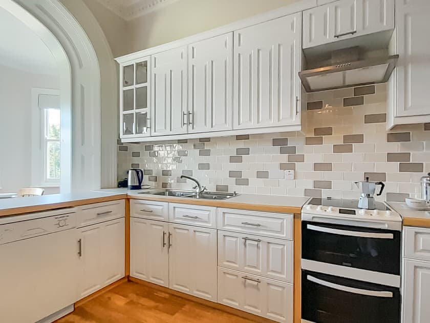 Kitchen area | Tibberton Court - Tibberton Court Apartment - Tiberton Court, Tiberton