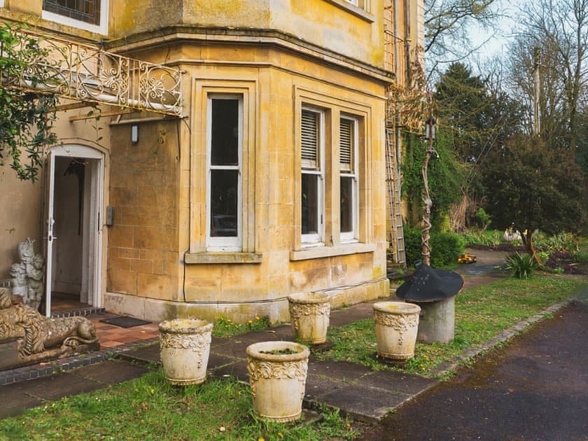 Outdoor | Tibberton Court - Tibberton Court Apartment - Tiberton Court, Tiberton