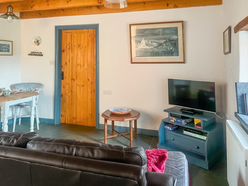 Open plan living space | Swallows Cottage - Delfryn Cottages, Solva