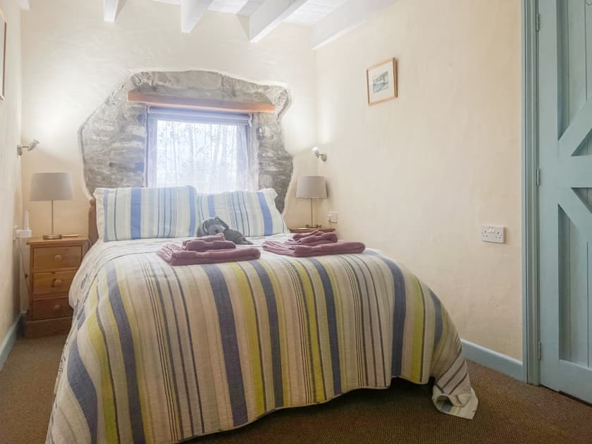 Double bedroom | Swallows Cottage - Delfryn Cottages, Solva