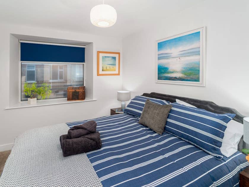 Double bedroom | No. 2 Sunnyside Apartments, Woolacombe