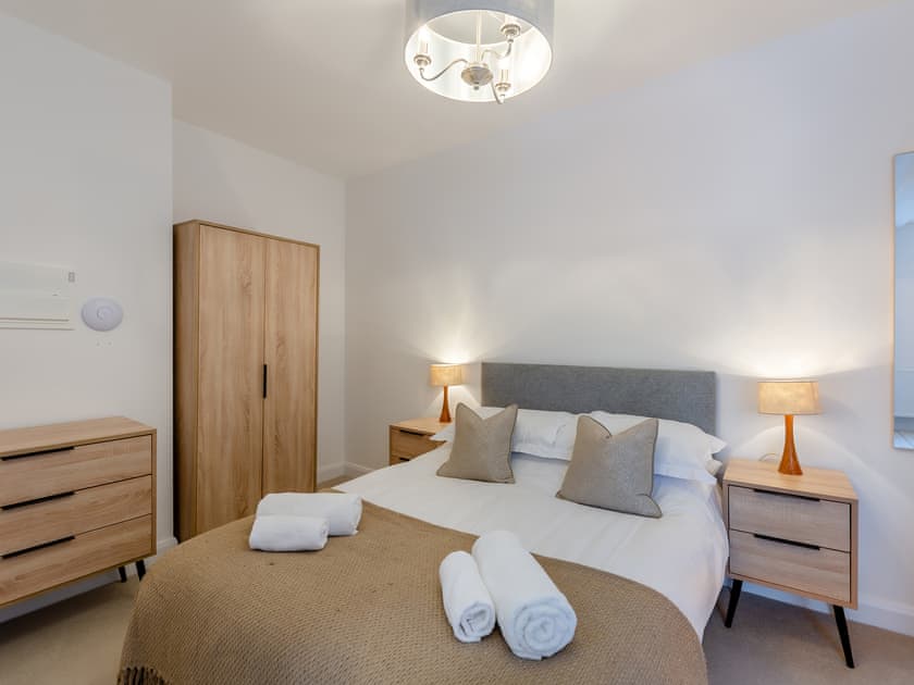 Double bedroom | Hawkshead - Lonsdale House Apartments, Ulverston