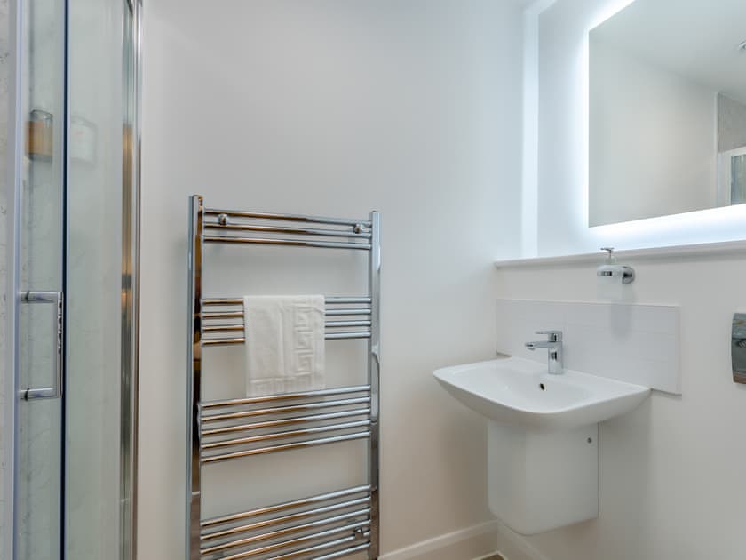 Bathroom | Thirlmere - Lonsdale House Apartments, Ulverston