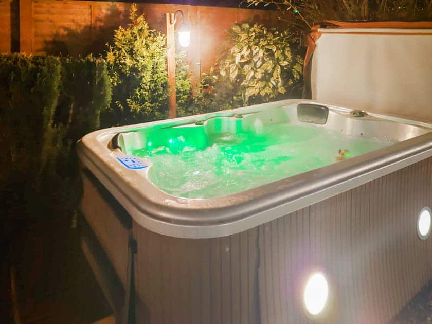 Hot tub | Valley View, Thorpe Thewles