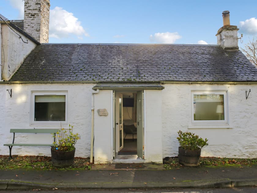 Exterior | Taymount Cottage, Caputh