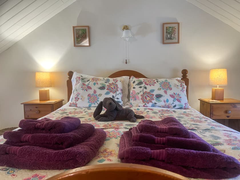Double bedroom | Thrift Cottage - Delfryn Cottages, Solva