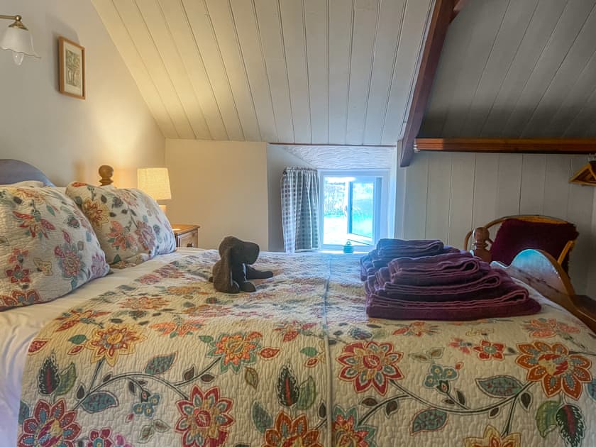 Double bedroom | Thrift Cottage - Delfryn Cottages, Solva