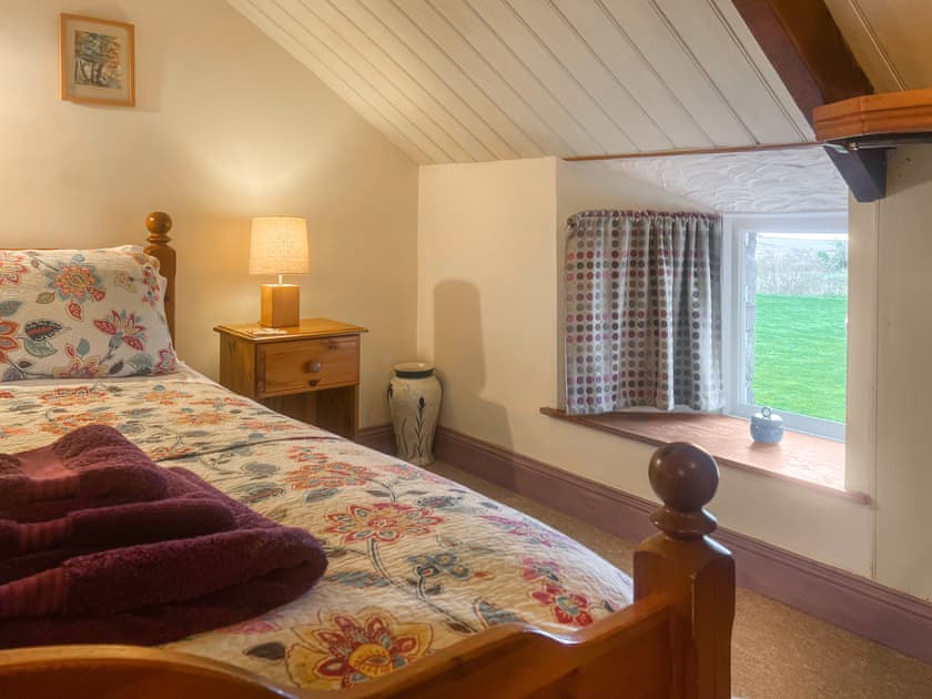 Double bedroom | Thrift Cottage - Delfryn Cottages, Solva