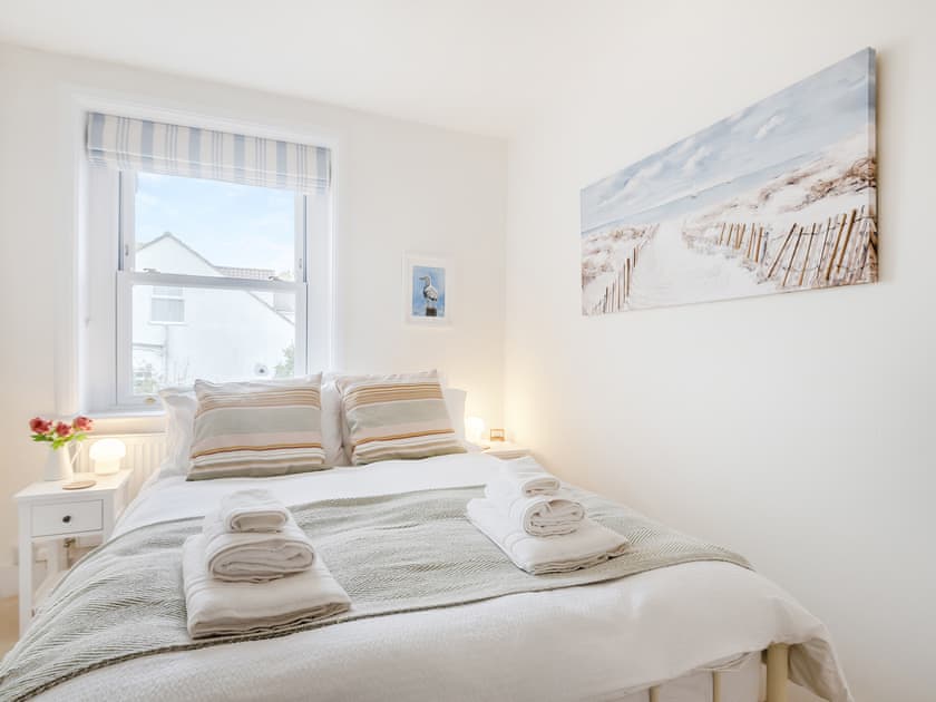 Double bedroom | Baytree Cottage, Fareham