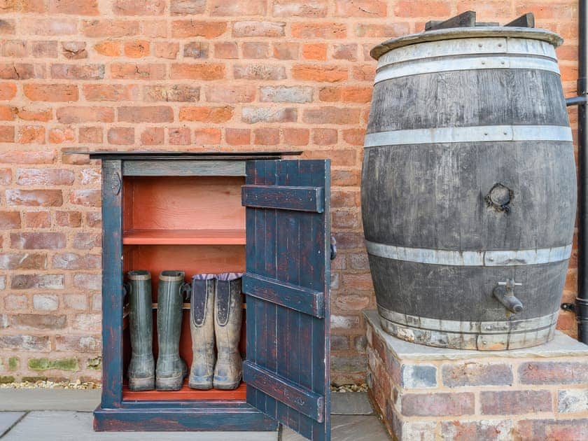 Exterior | The Stable - Lawn Farm Retreats, Welland, near Malvern
