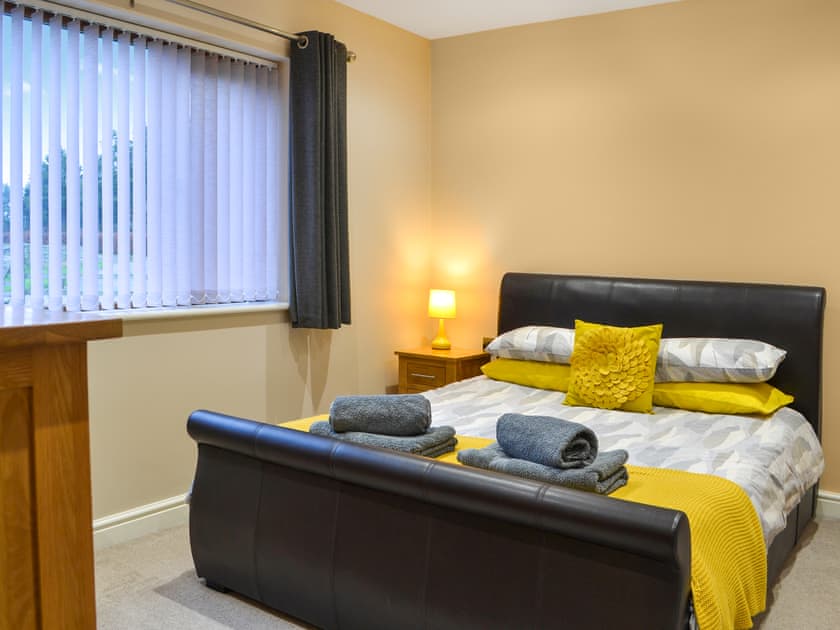 Double bedroom | Little Acres Cottage, Cawood
