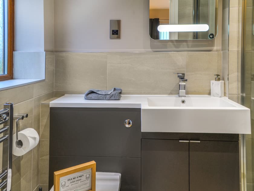 Bathroom | Little Acres Cottage, Cawood