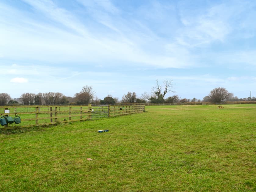 View | Little Acres Cottage, Cawood