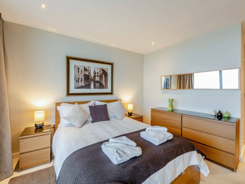 Comfortable double bedroom | Apartment 50, Westward Ho!