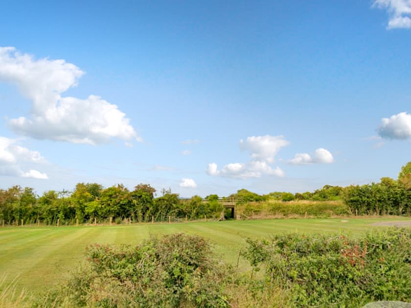 Outdoor | Wrekin View Cottage, Shrewsbury