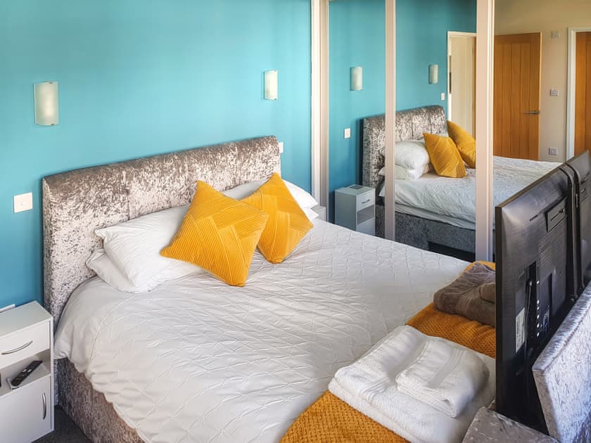 Double bedroom | Classroom Two - Broadwood House, Lifton