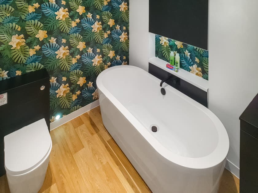 Bathroom | Classroom Two - Broadwood House, Lifton