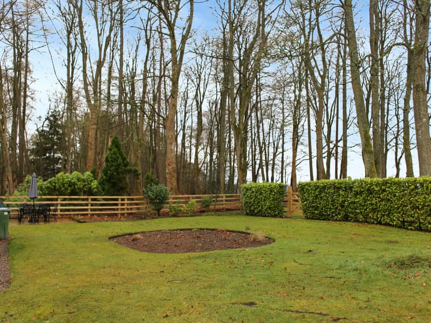 Outdoor | West Lodge, Blairgowrie