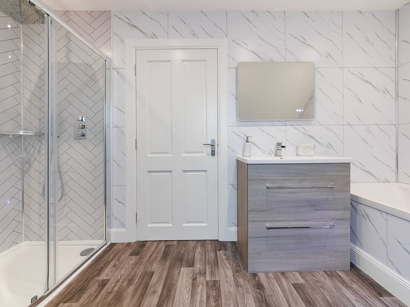 Bathroom | Sealladh na Mara, South Boisdale, South Boisdale