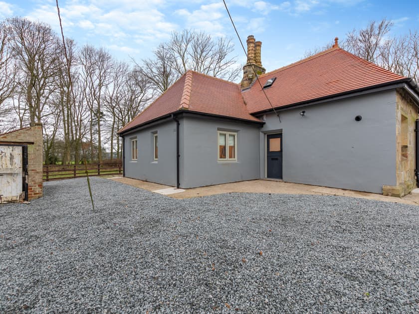 Exterior | South Lodge, Driffield