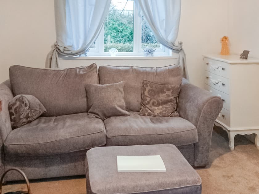 Living area | Ivy Rose Cottage, Ipswich
