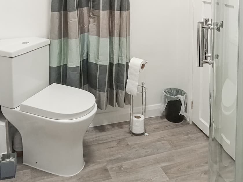 Bathroom | Ivy Rose Cottage, Ipswich