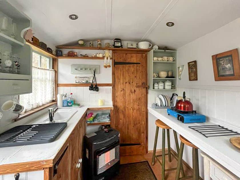 Kitchen/diner | Up at the Barn, Petworth, West Sussex