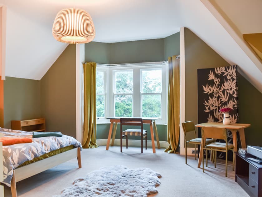 Double bedroom | Rockmount Apartment, Bournemouth