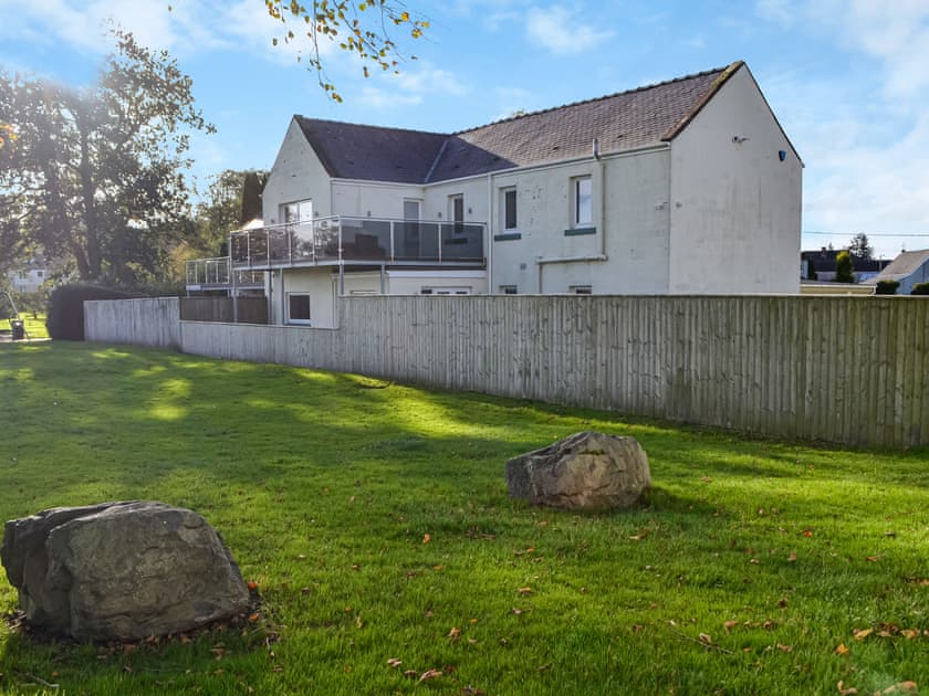 Exterior | Lochside House, Castle Douglas
