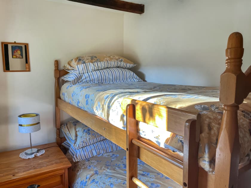 Bunk bedroom | Mill Close Cottage, Chesterfield