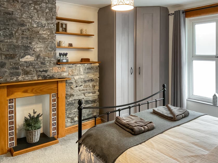Double bedroom | The Nest, Llandeilo
