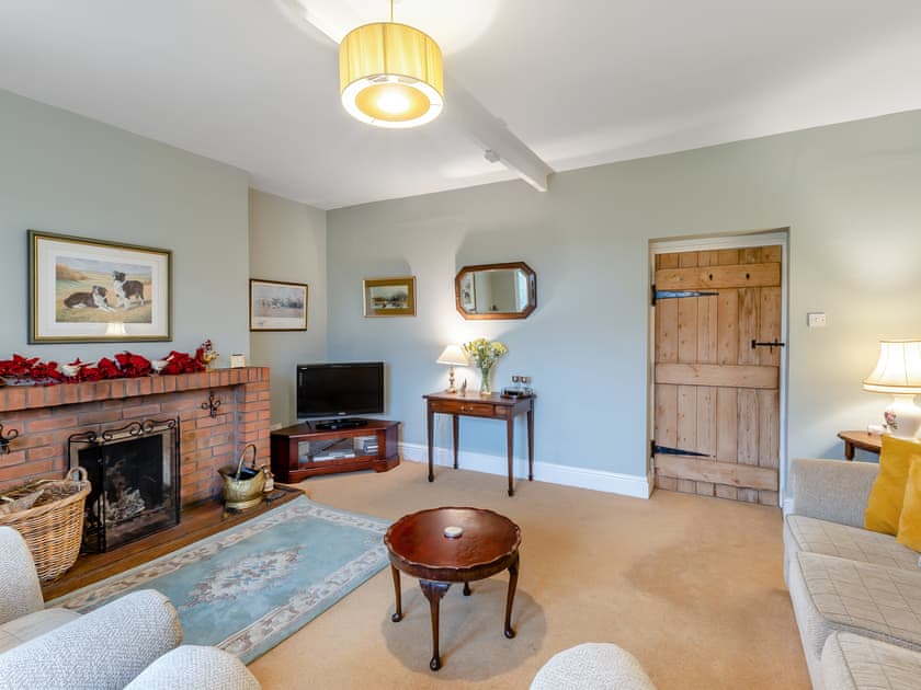 Living area | Snowshill - Heckley Farm Cottages, Denwick, near Alnwick