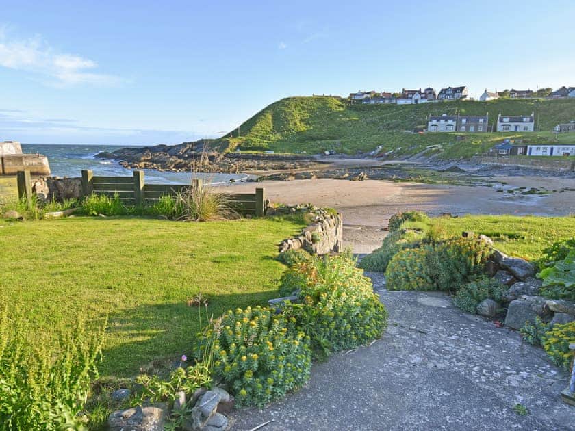 Garden | The Cliff, Ellon