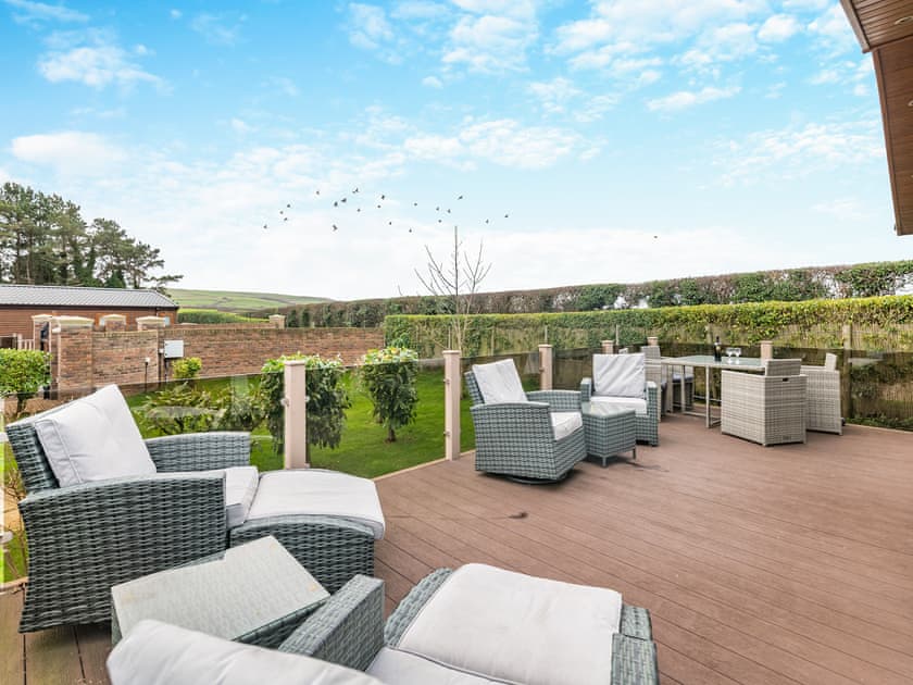 Outdoor | Lobster Lodge - Russell Lodges at The Pines, Runswick Bay