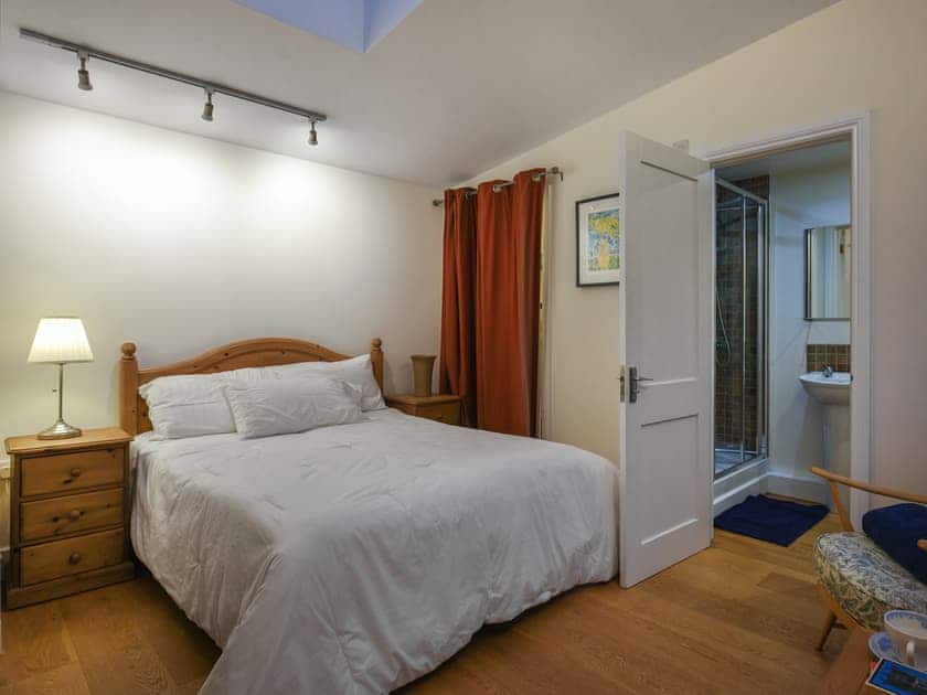 Double bedroom | Sheldon Cottage, Bishops Castle
