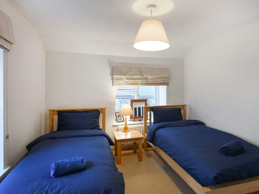 Twin bedroom | Sheldon Cottage, Bishops Castle