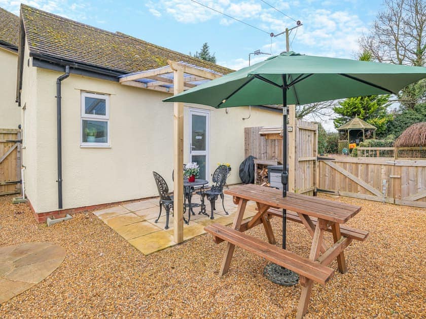 Sitting-out-area | The Lodge, Brand Green, near Redmarley
