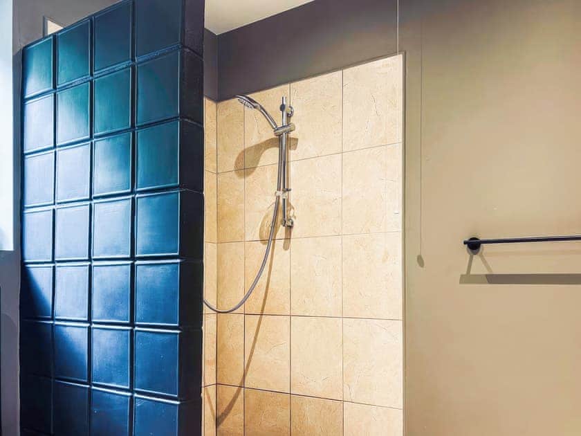 Bathroom | Fernbrae, Fort William