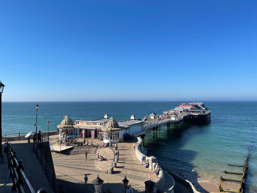 Surrounding area | Skylark Chalet, Cromer