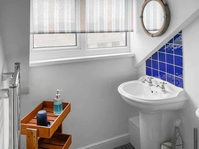 Bathroom | Greycott, Crantock