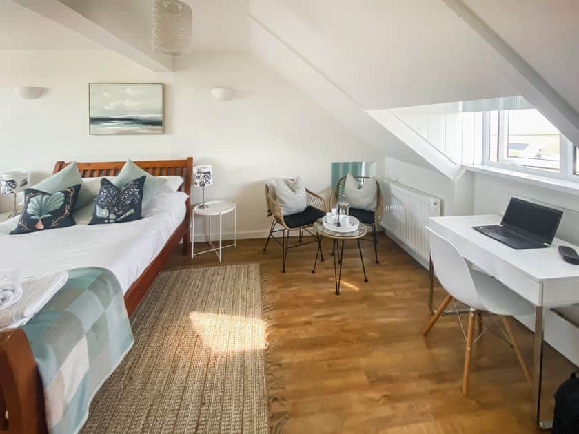 Double bedroom | Greycott, Crantock