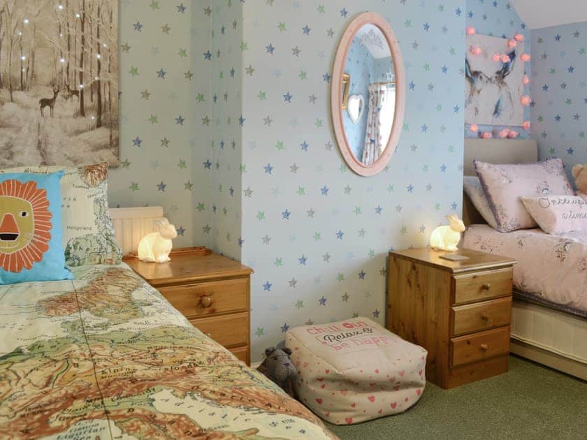 Twin bedroom | Eastwood House, Brandesburton