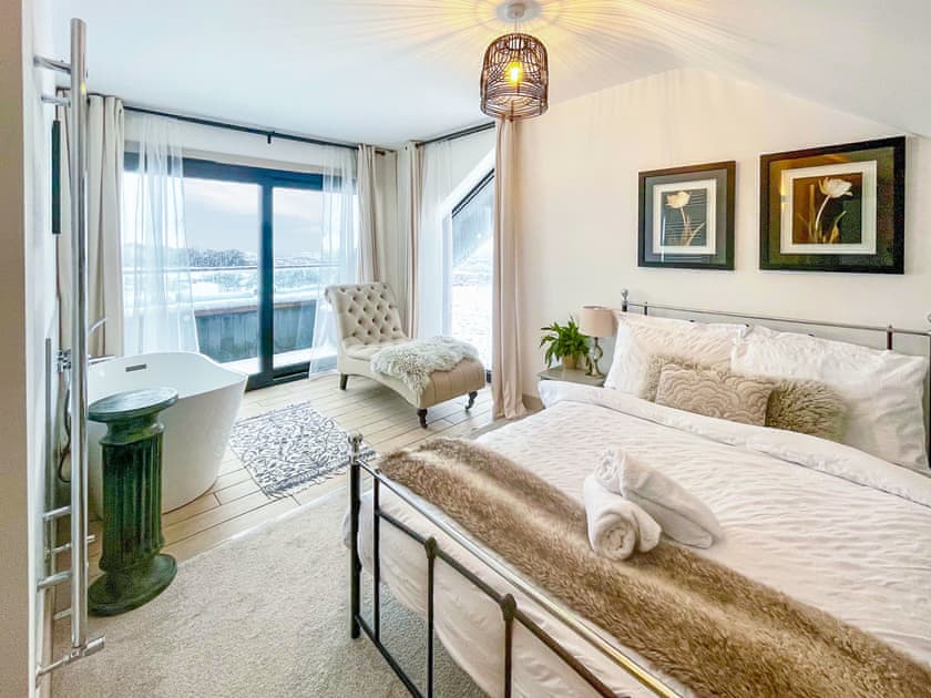 Master bedroom | The Bungalow, Biddulph, near Stoke-on-Trent