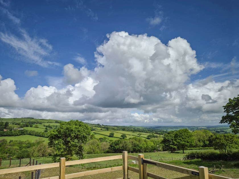 View | The Lara - Pentre Lodges, Pentre